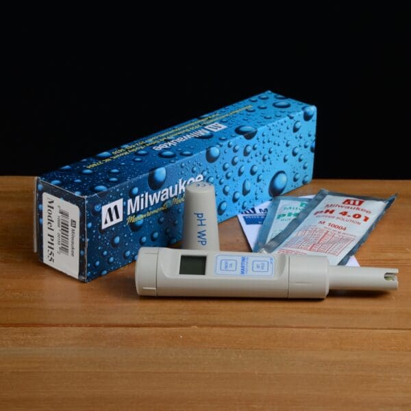 Milwaukee pH55 pH & Temperature Meter